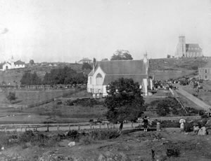 La petite église de Notre-Seigneur se tient encore de nos jours au coin de la rue Blanshard et la rue Humboldt, sur un terrain offert par sir James Douglas. Le 6 août 1877, la population s'y rassembla pour ses funérailles.