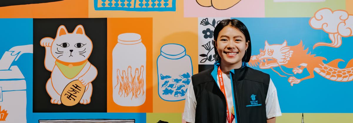 Mina Guan- Tour Guide